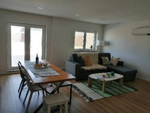 Zelu Apartamento Centro Da Гуарда Экстерьер фото